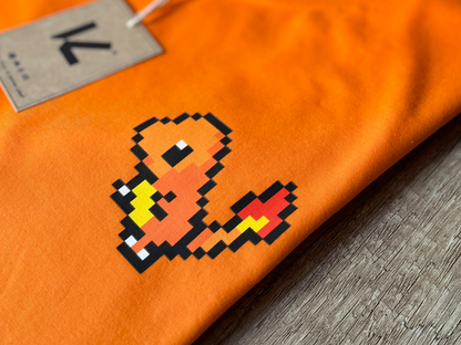 Camiseta Classic 'Charmander' - Videojuegos